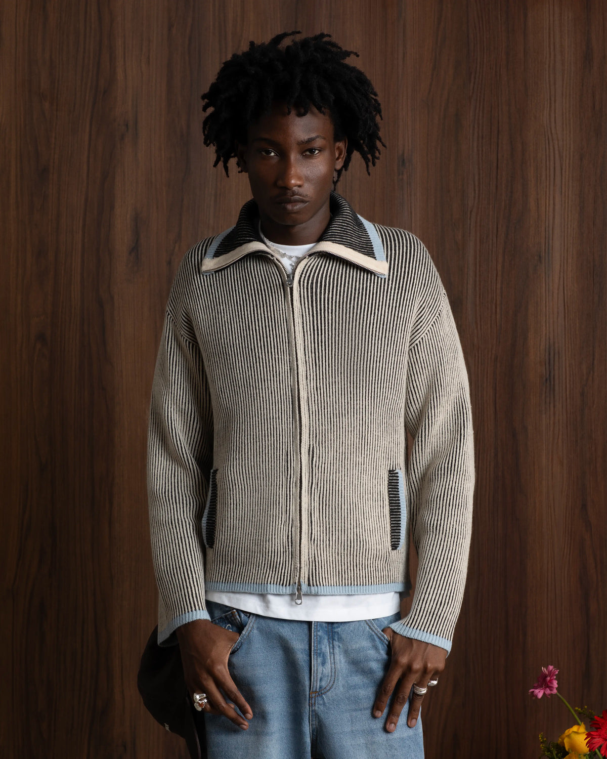 MAN [Model is 189cm/6'2” wearing size M]