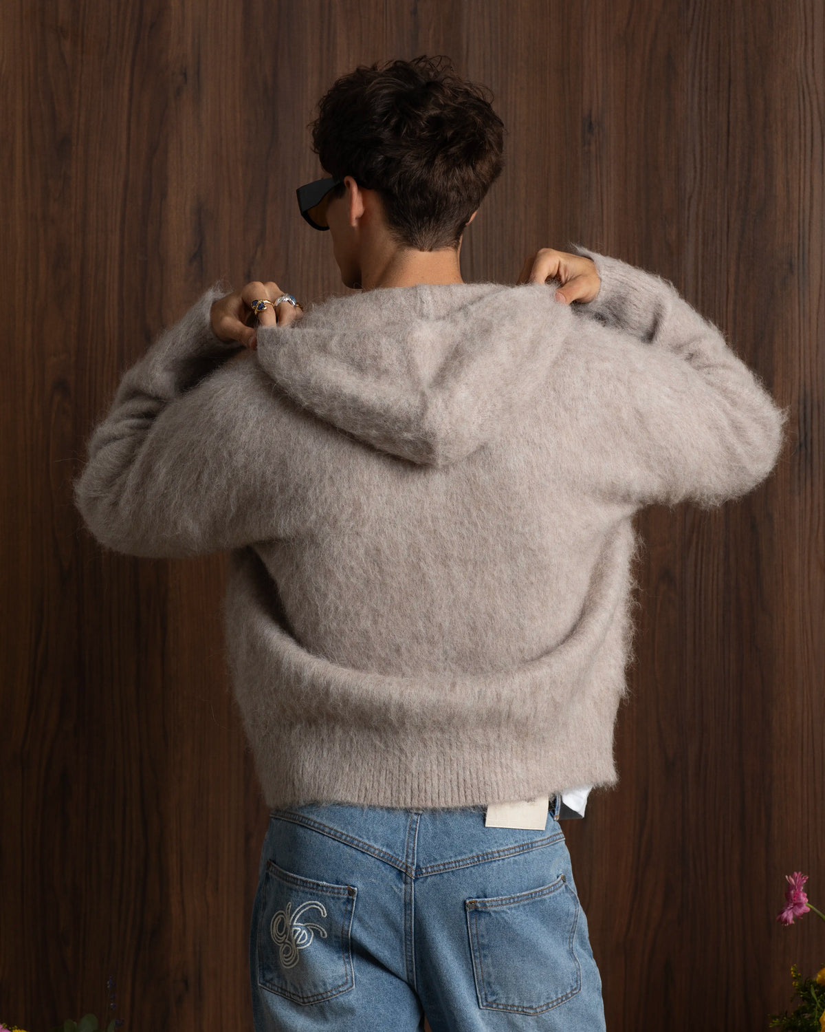 MAN [Model is 189cm/6'2” wearing size M]