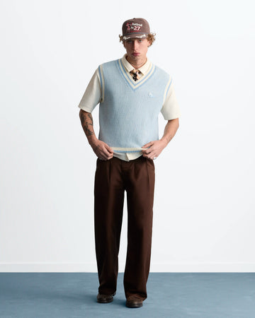 MAN [Model is 190 cm / 6’3” wearing size L]