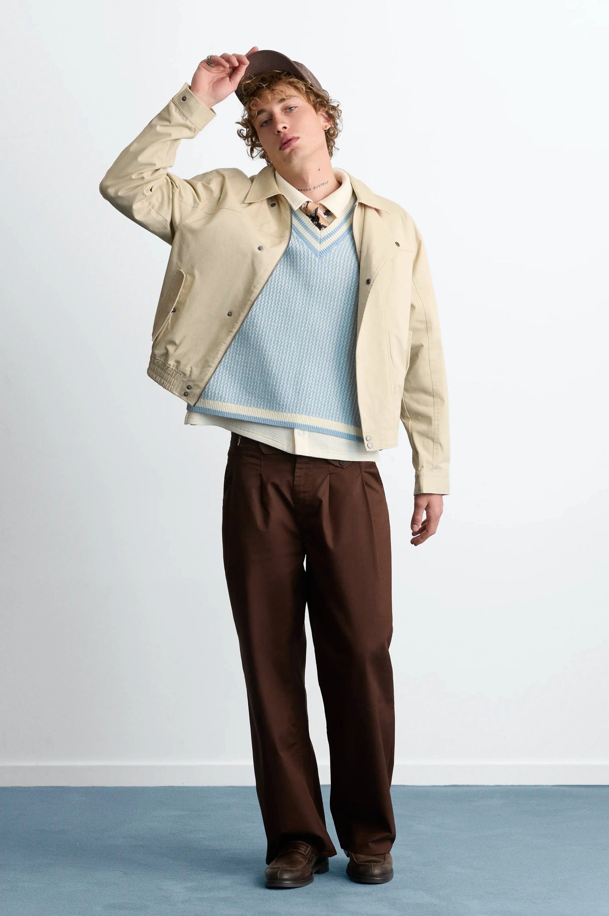 Pleated Chino Pants Brown