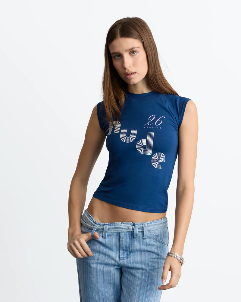 WOMAN [Model is 173 cm / 5’8” wearing size S]