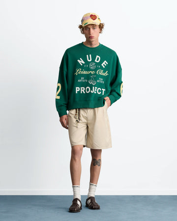MAN [Model is 190 cm / 6’3” wearing size L]