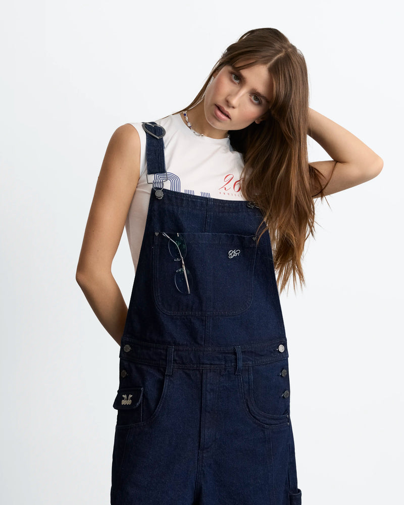 WOMAN [Model is 173 cm / 5’8” wearing size S]