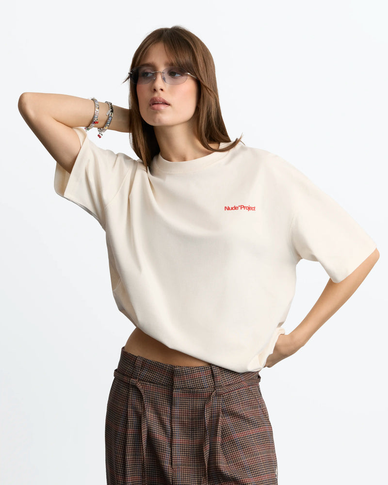 WOMAN [Model is 173 cm / 5’8” wearing size S]