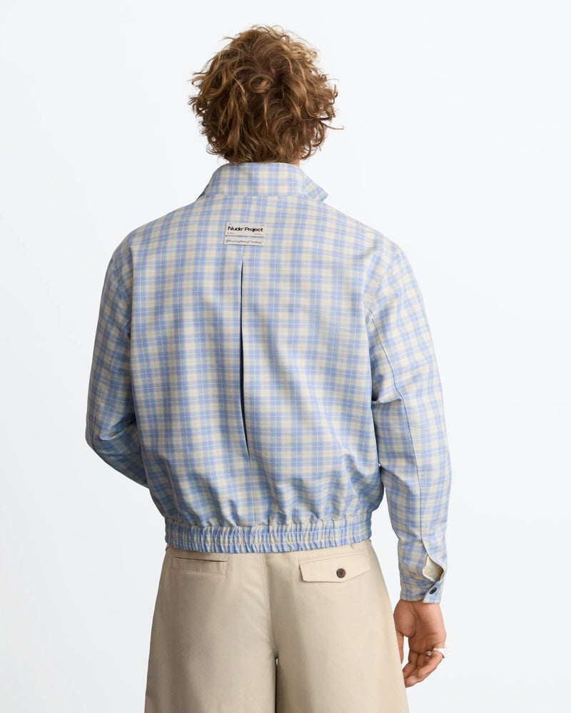 MAN [Model is 190 cm / 6’3” wearing size L]