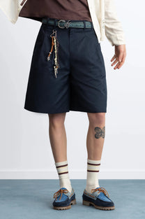 MAN [Model is 188 cm / 6’2” wearing size 42]