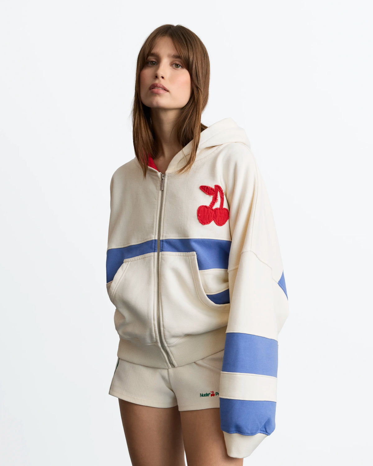 WOMAN [Model is 173 cm / 5’8” wearing size S]