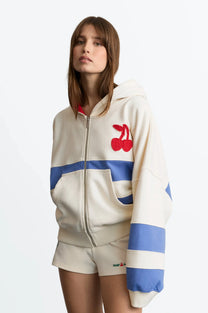 WOMAN [Model is 173 cm / 5’8” wearing size S]