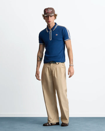 MAN [Model is 190 cm / 6’3” wearing size L]