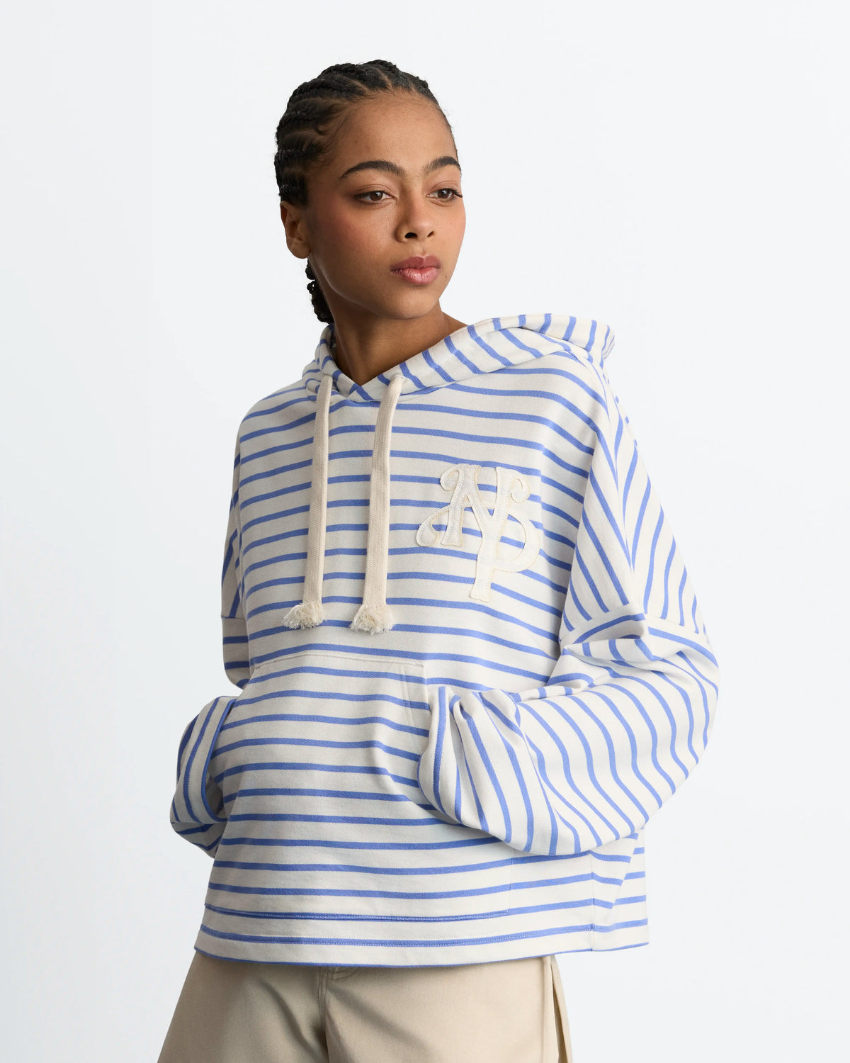 WOMAN [Model is 177 cm / 5’10” wearing size S]