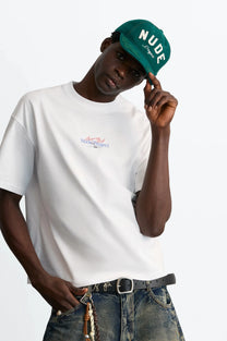 MAN [Model is 188 cm / 6’2” wearing size L]