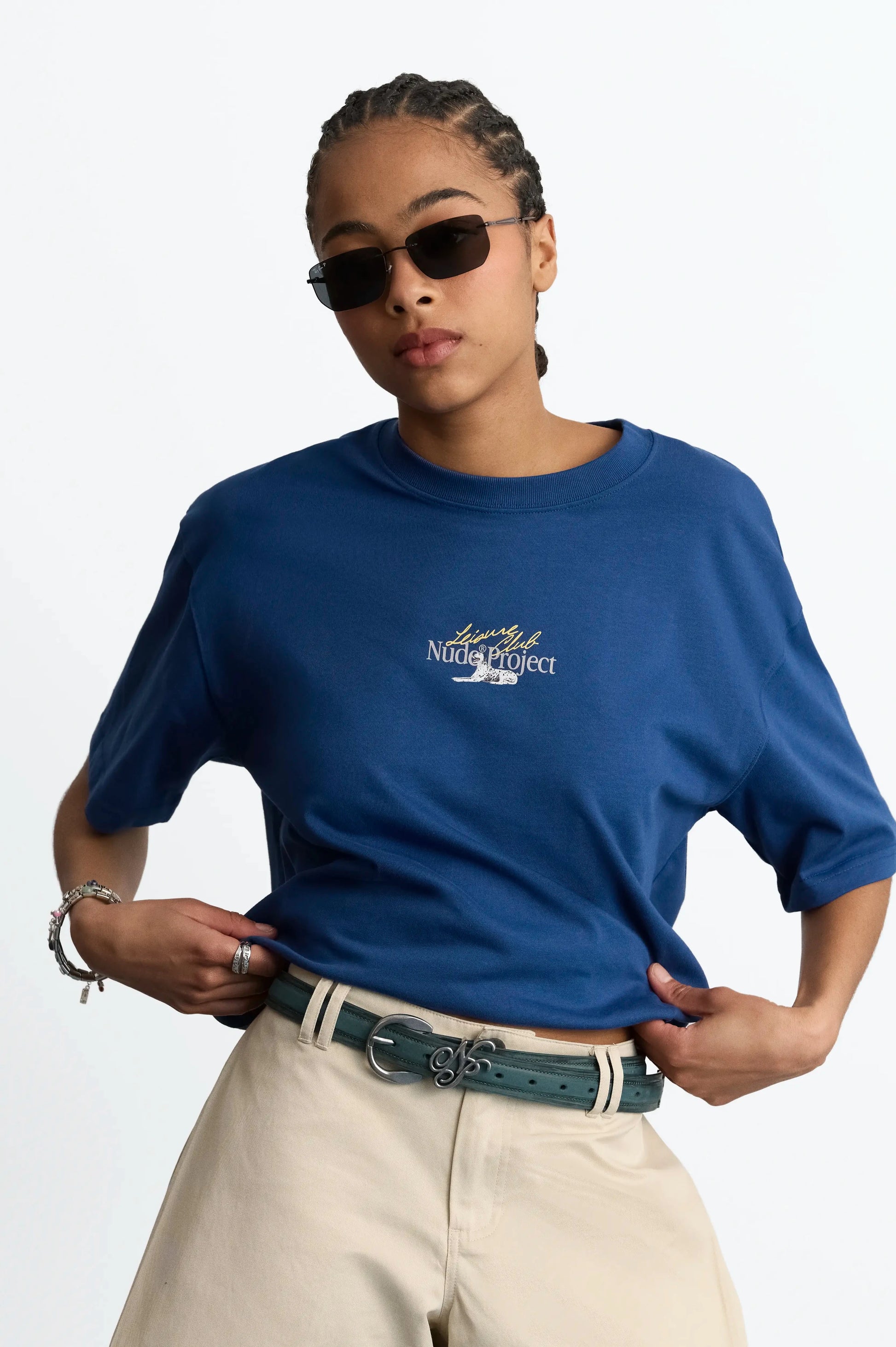 WOMAN [Model is 177 cm / 5’10” wearing size S]
