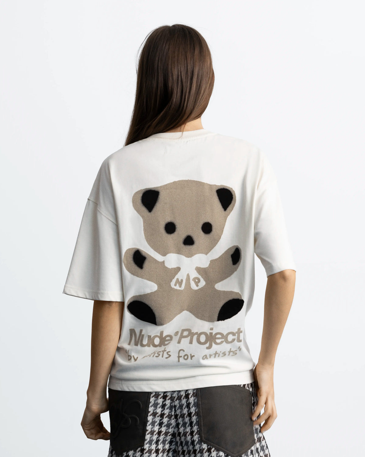 WOMAN [Model is 173 cm / 5’8” wearing size M]