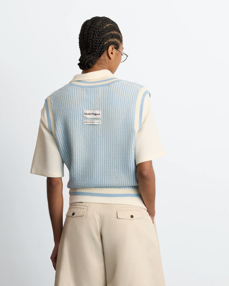 WOMAN [Model is 177 cm / 5’10” wearing size S]