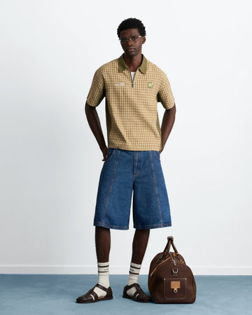 MAN [Model is 188 cm / 6’2” wearing size L]