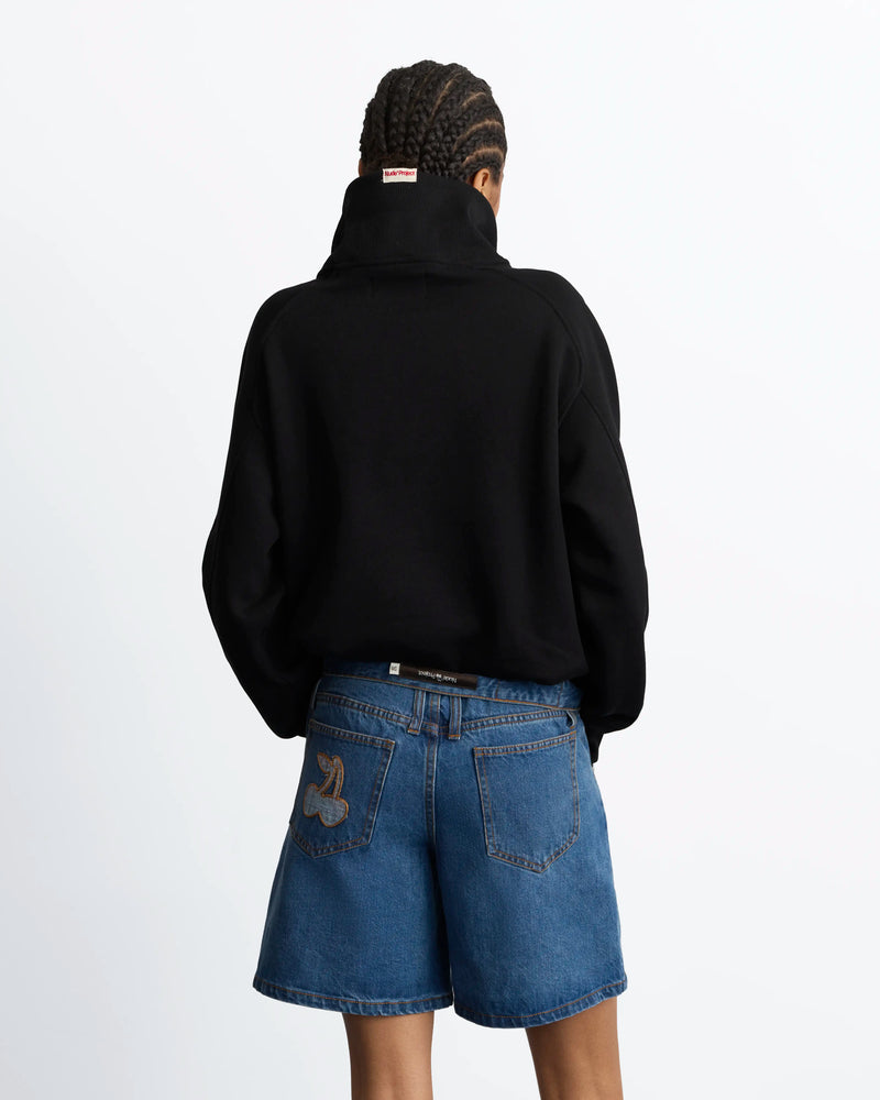 WOMAN [Model is 1.77m / 5’10” wearing size M]