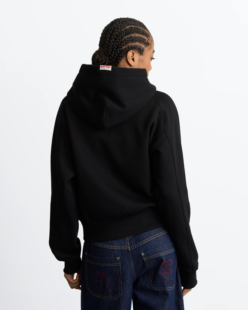 WOMAN [Model is 1.77m / 5’10” wearing size M]