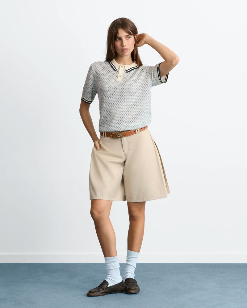 WOMAN [Model is 173 cm / 5’8” wearing size S]