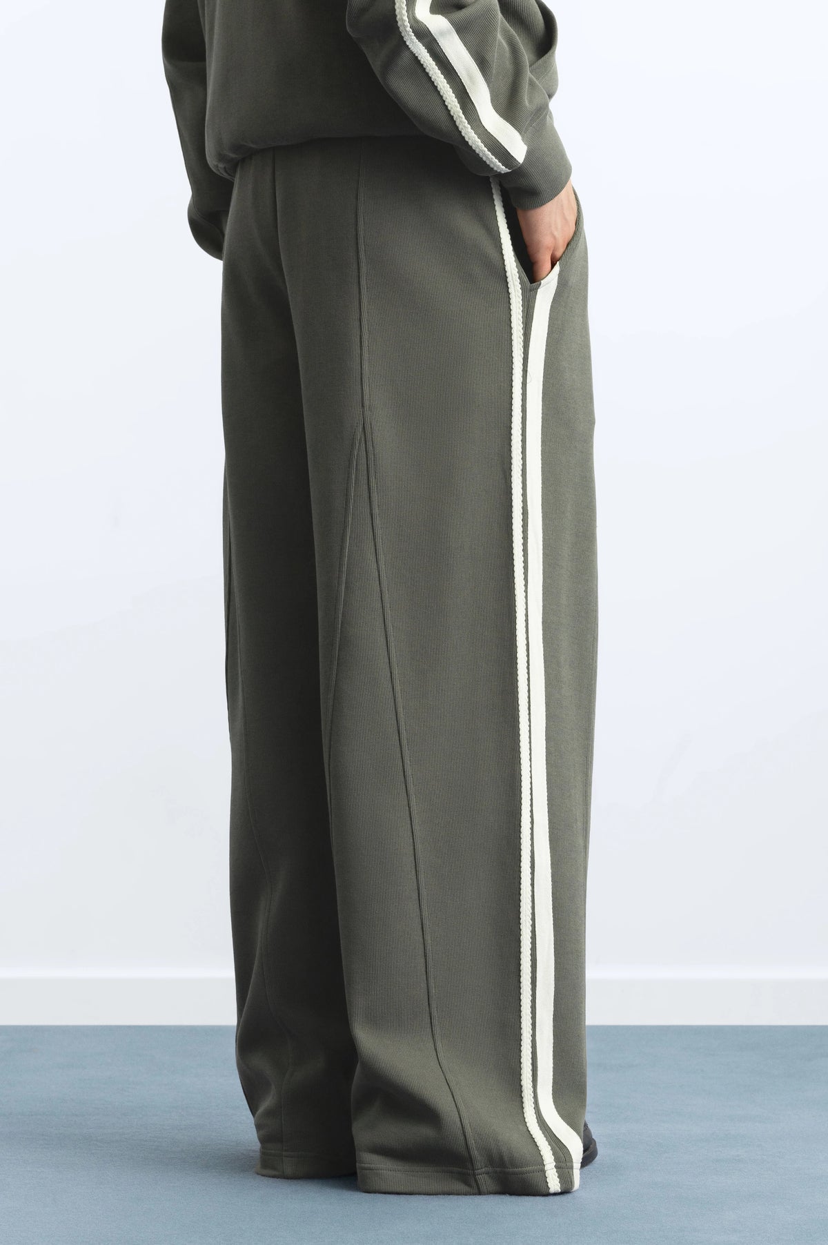 Ying Yang Sweatpants Green
