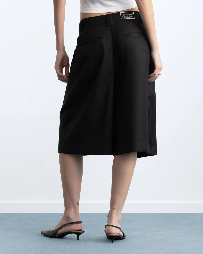 WOMAN [Model is 182cm / 6'0" wearing size 38]