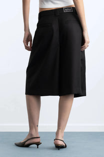 WOMAN [Model is 182cm / 6'0" wearing size 38]