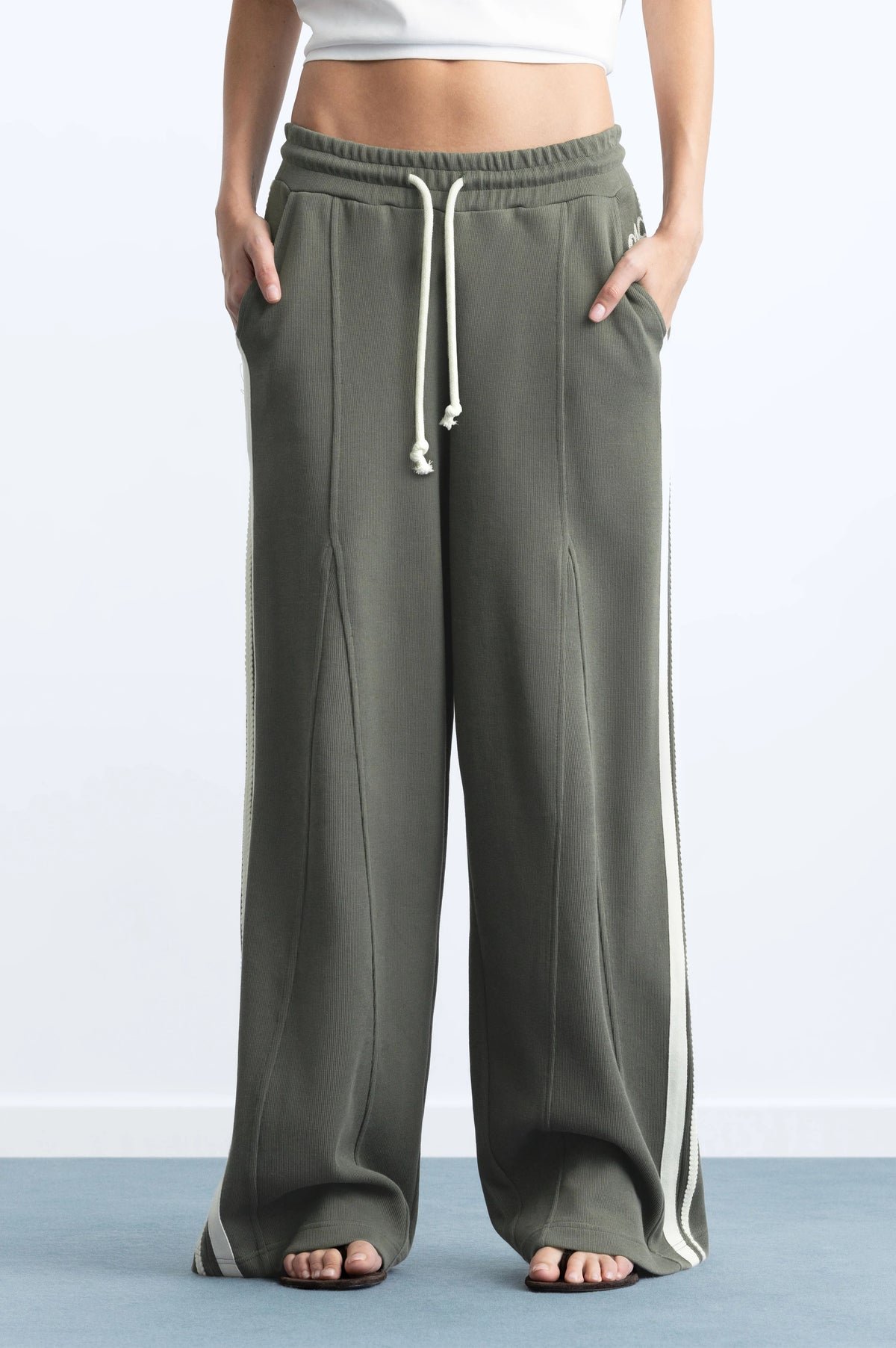 Ying Yang Sweatpants Green