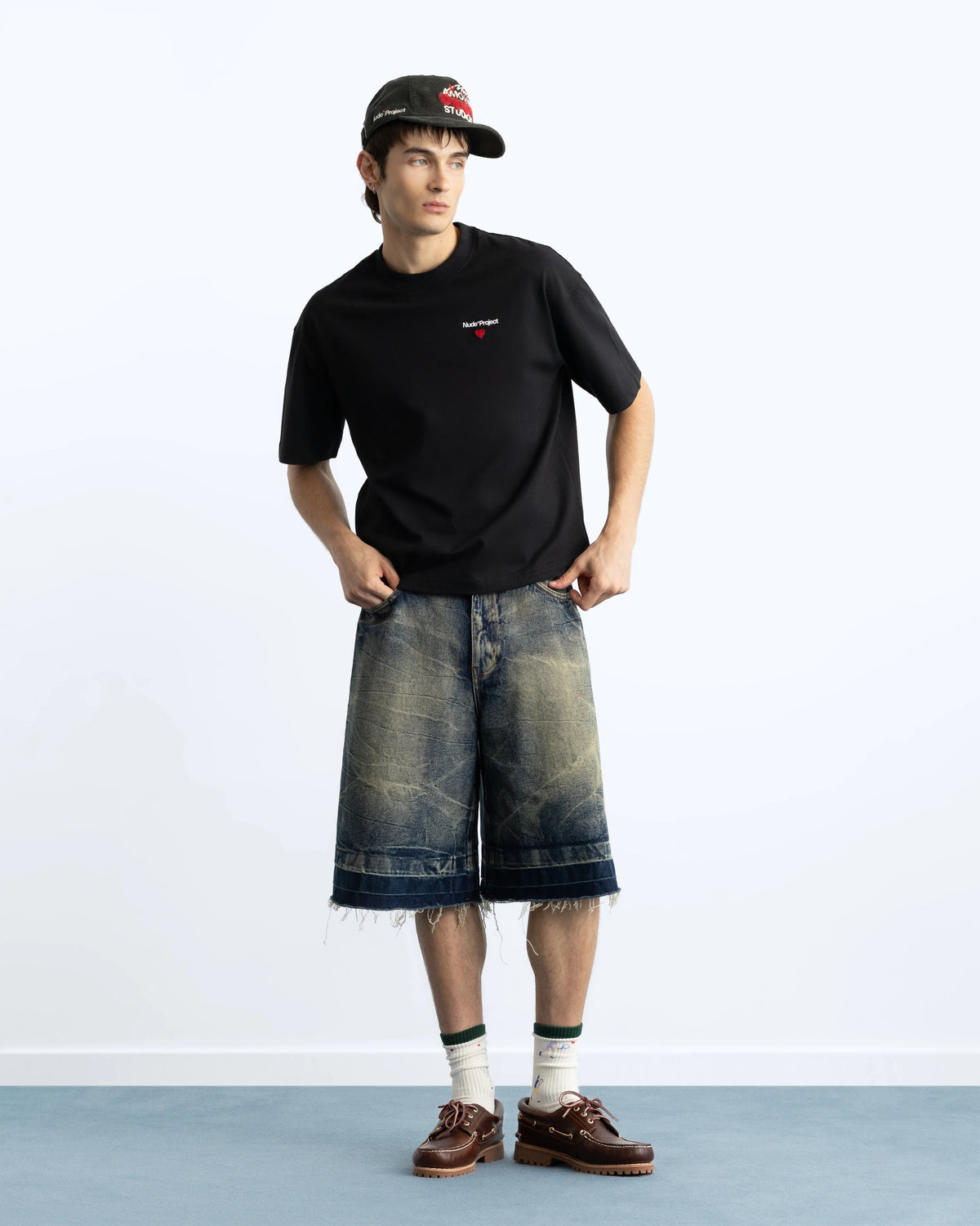 Small Circle Tee
