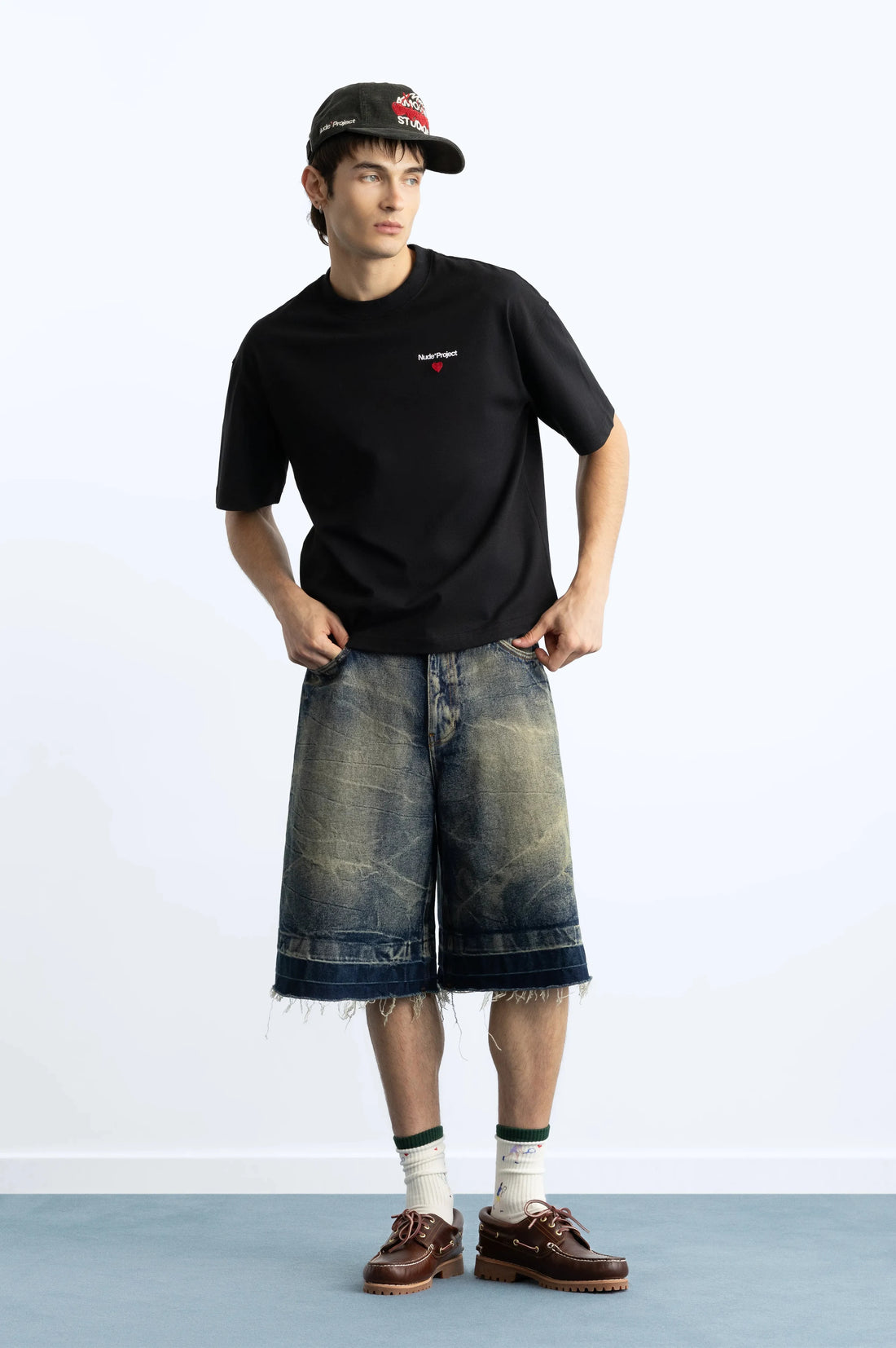 Small Circle Tee