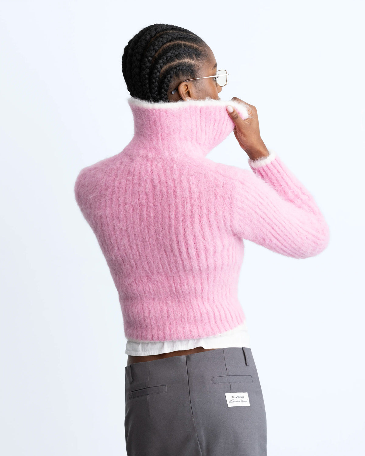 WOMAN [Model is 1.78 m / 5’10” wearing size S]