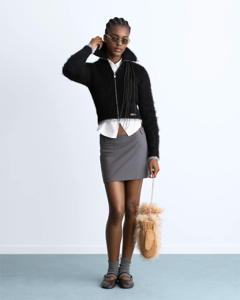 WOMAN [Model is 1.78 m / 5’10” wearing size S]