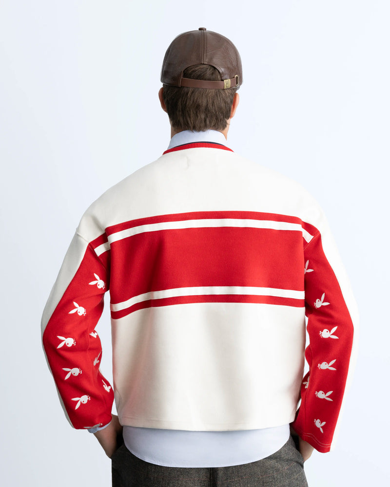 MAN [Model is 1.86 m / 6’1” wearing size M]