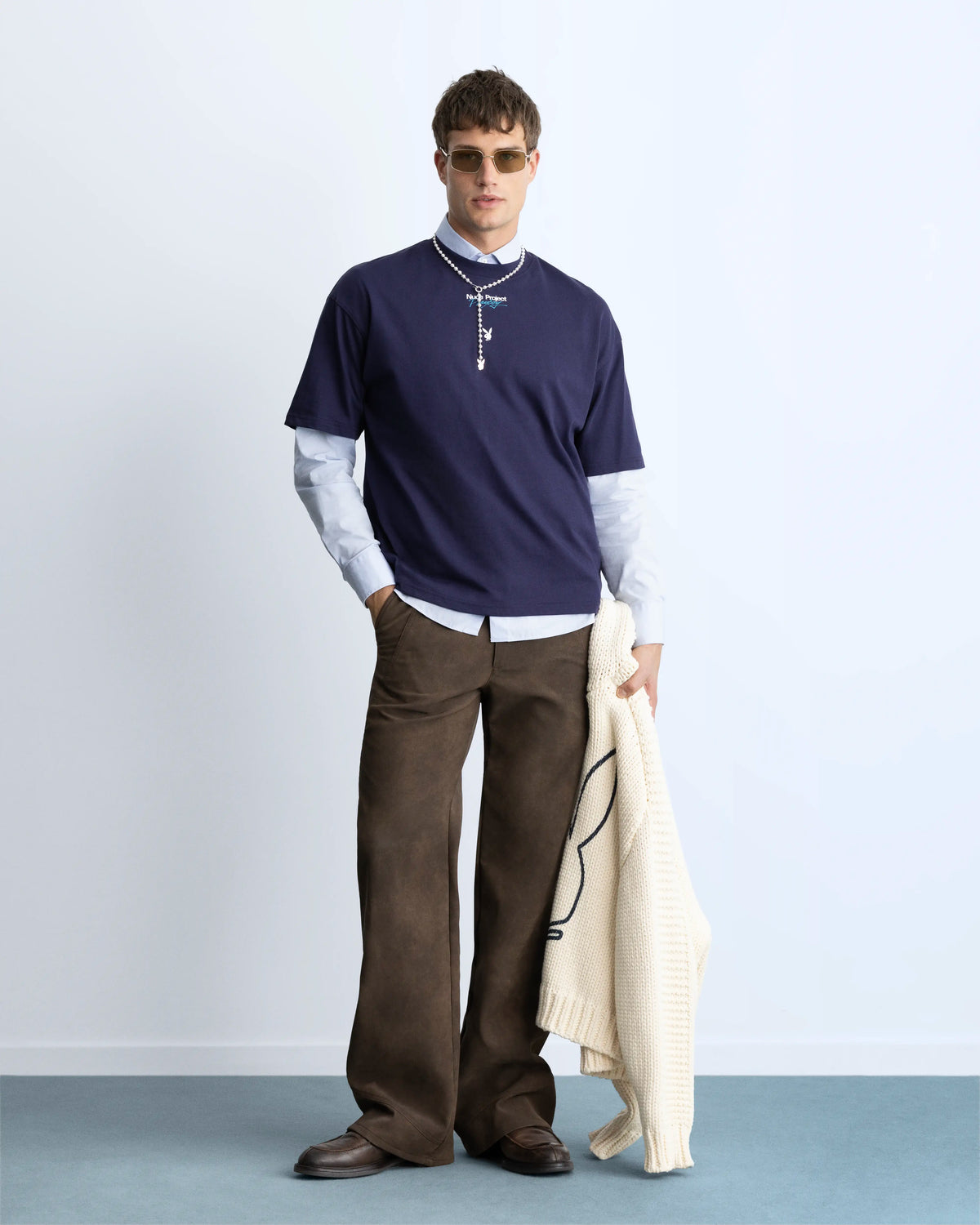 MAN [Model is 1.86 m / 6’1” wearing size M]