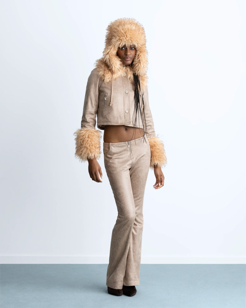 WOMAN [Model is 1.78 m / 5’10” wearing size S]