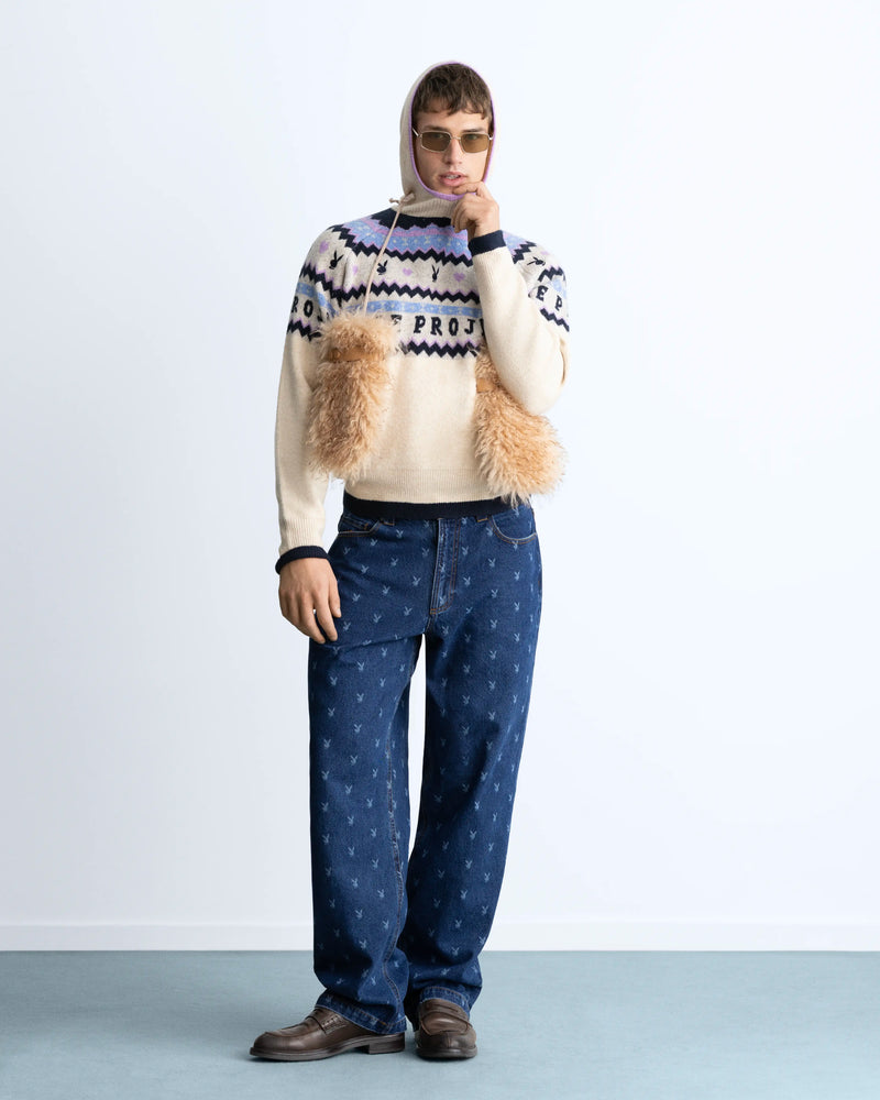 MAN [Model is 1.86 m / 6’1” wearing size M]