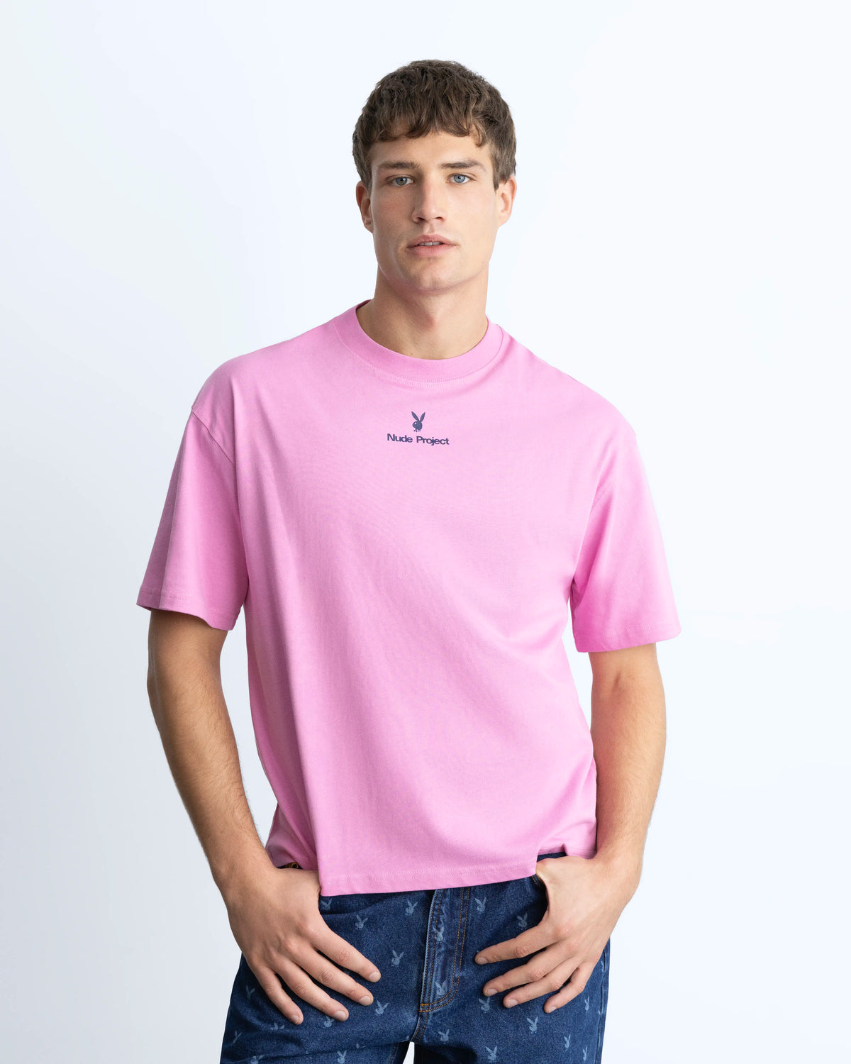 MAN [Model is 1.86 m / 6’1” wearing size M]