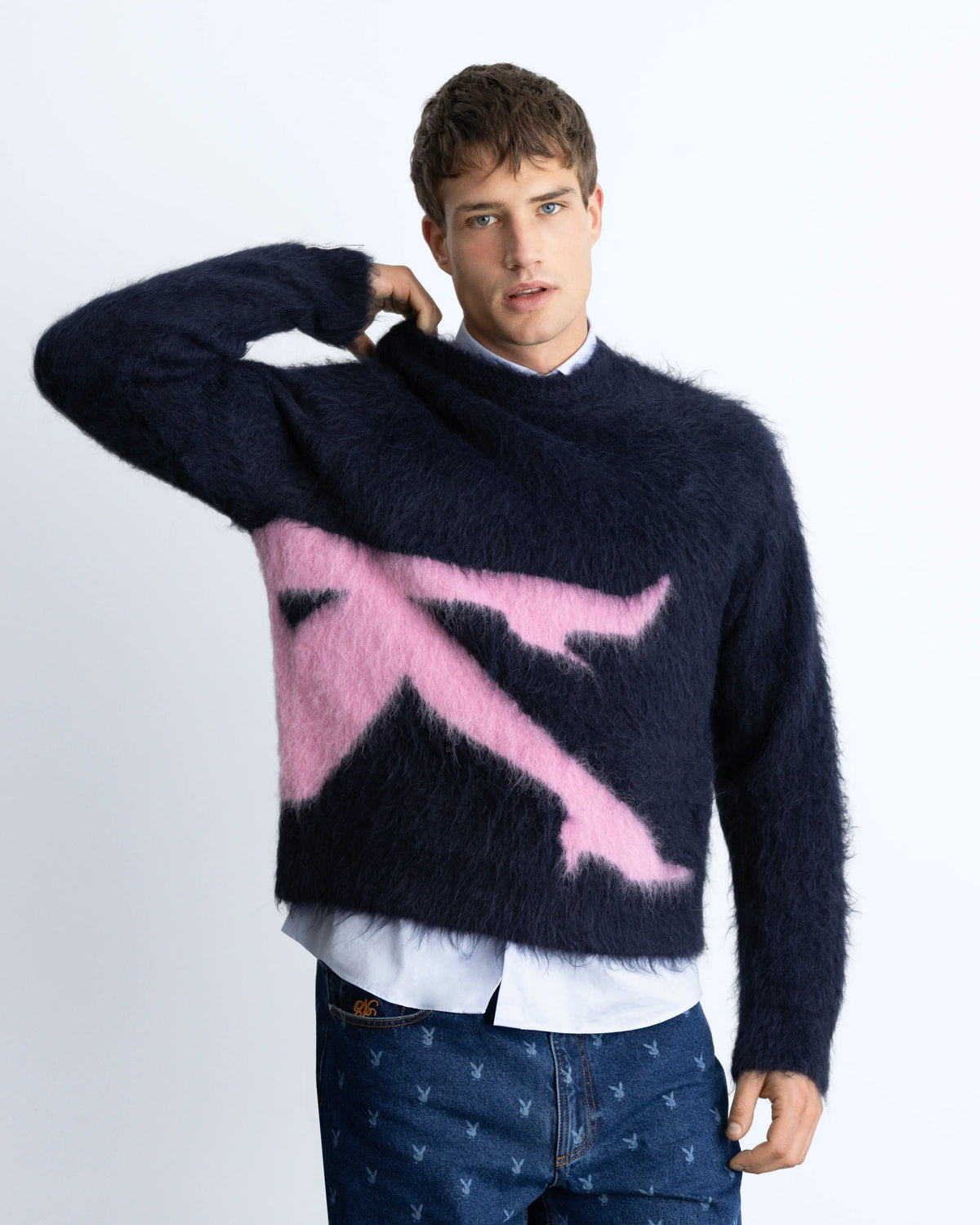 MAN [Model is 1.86 m / 6’1” wearing size M]