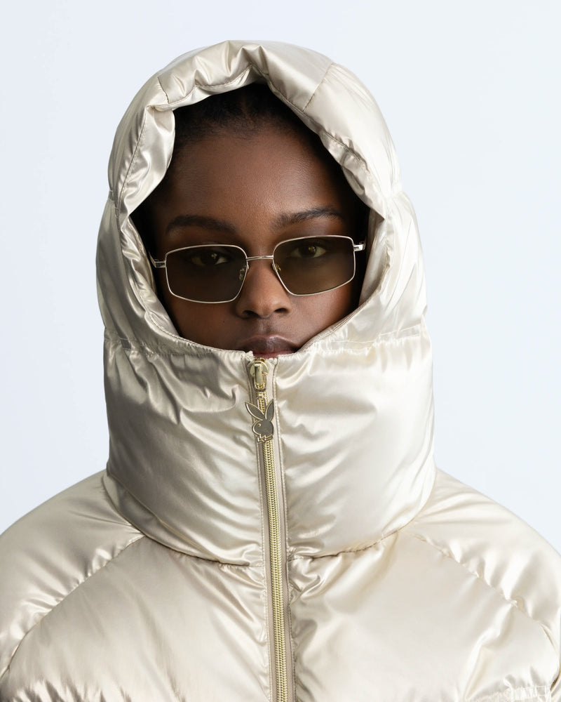 WOMAN [Model is 1.78 m / 5’10” wearing size S]