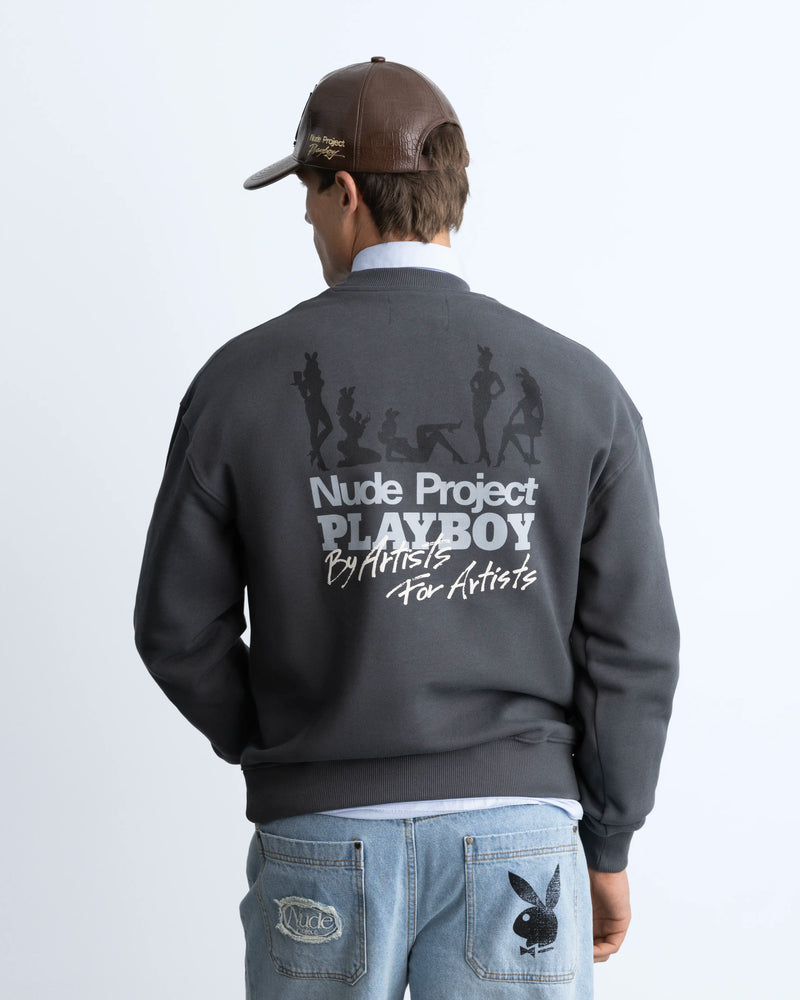 MAN [Model is 1.86 m / 6’1” wearing size M]