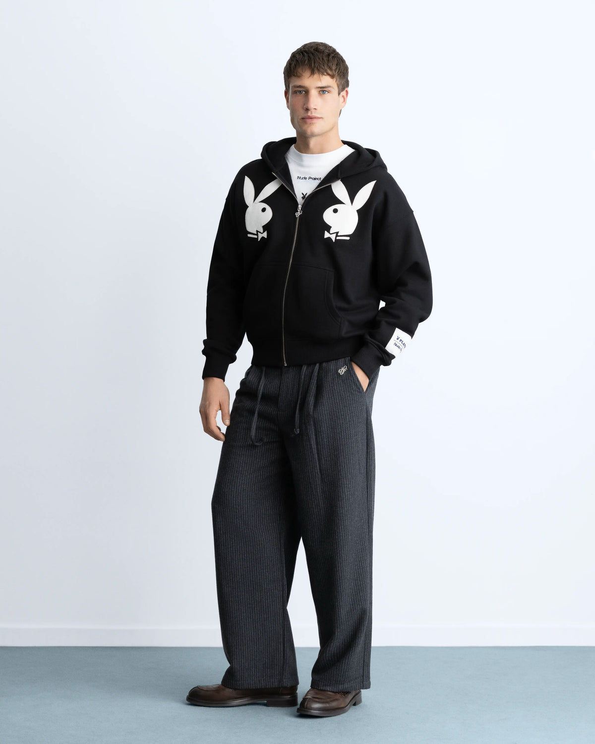 MAN [Model is 1.86 m / 6’1” wearing size M]