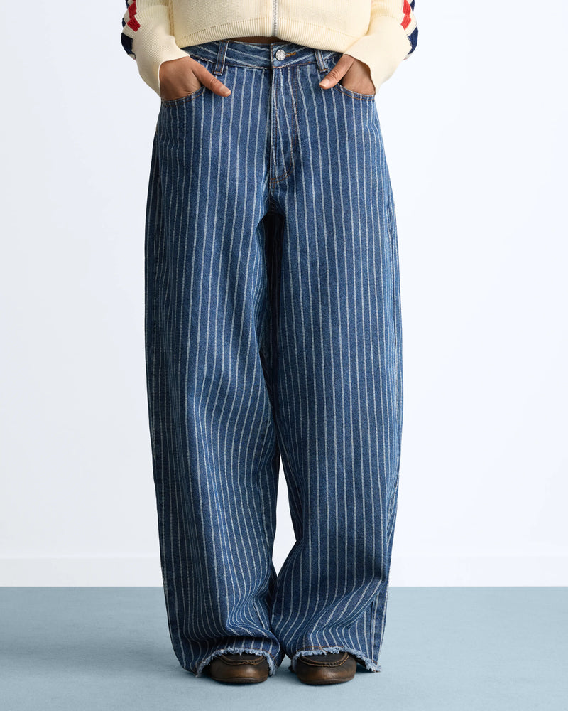 Apex Old Baggy Jeans