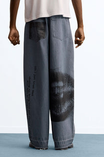 Networking Old Baggy Jeans