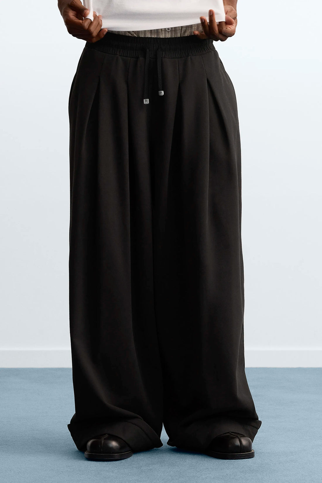 The Sick Day Sweatpants Black