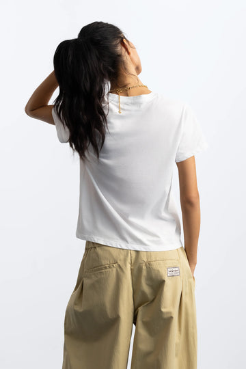 Essential Tee White