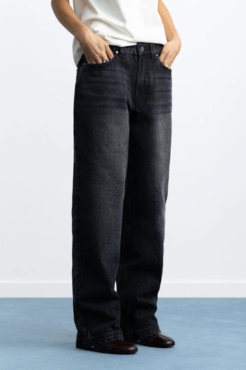 Basic Straight Jeans Black