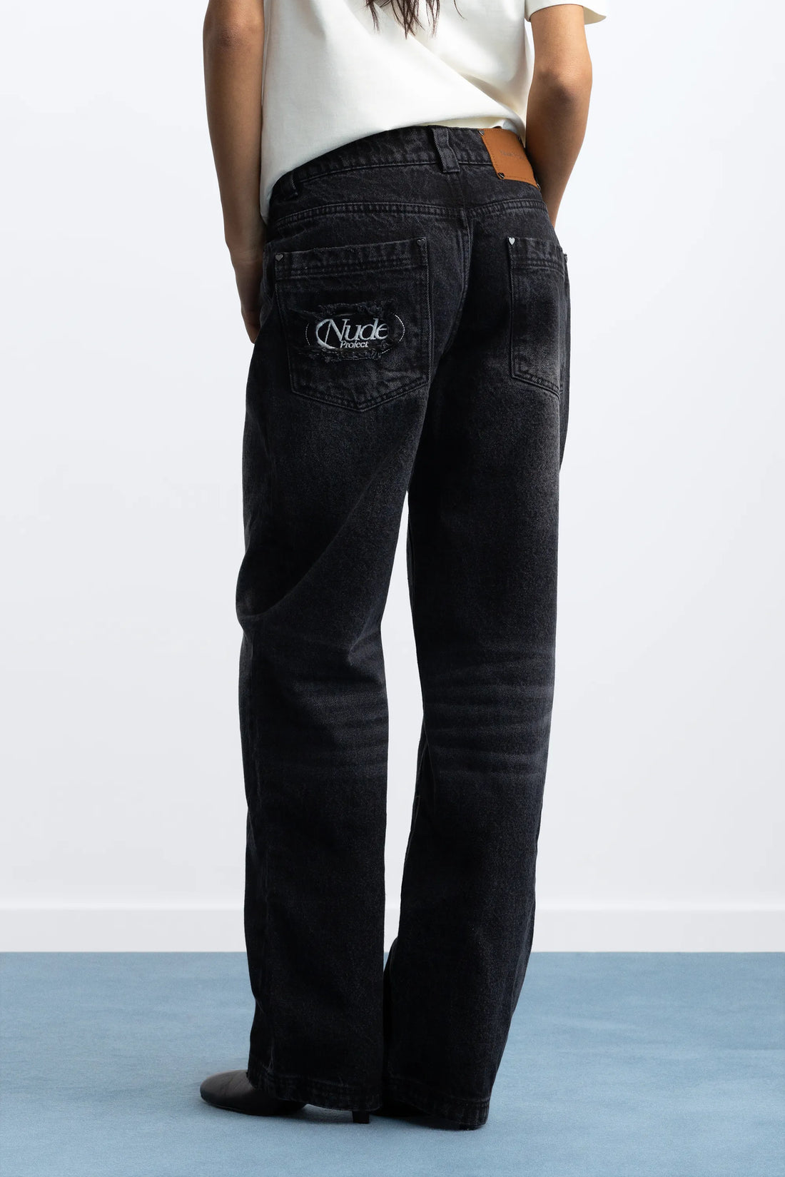 Basic Straight Jeans Black