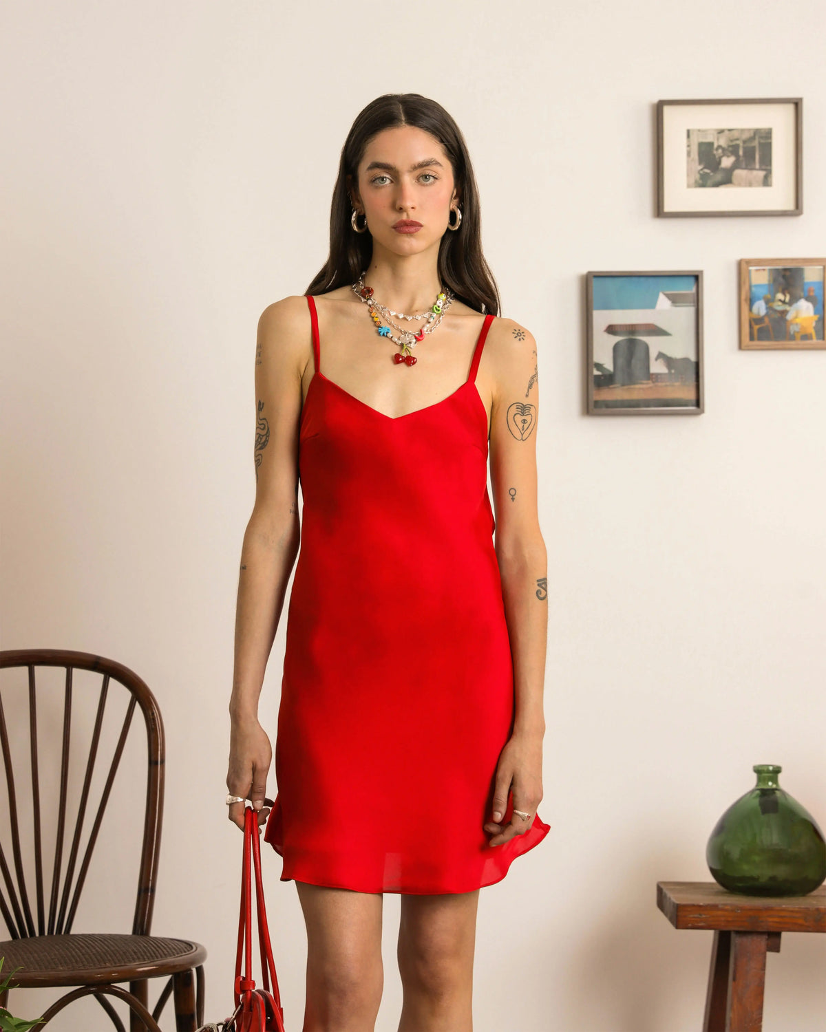 Woman [Model is 173cm/5’67” wearing size S]