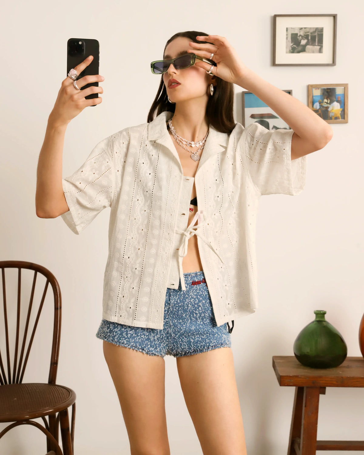 Woman [Model is 173cm/5’67” wearing size S]