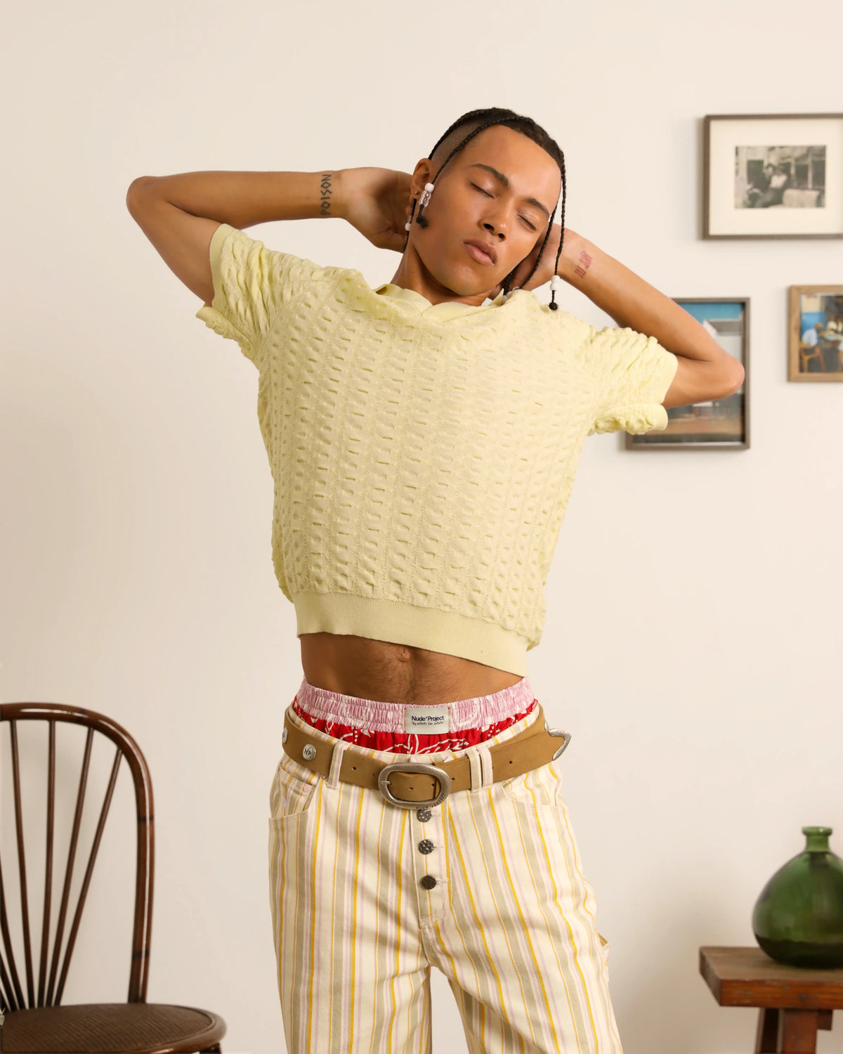 man [Model is 180cm/5’9” wearing size M]