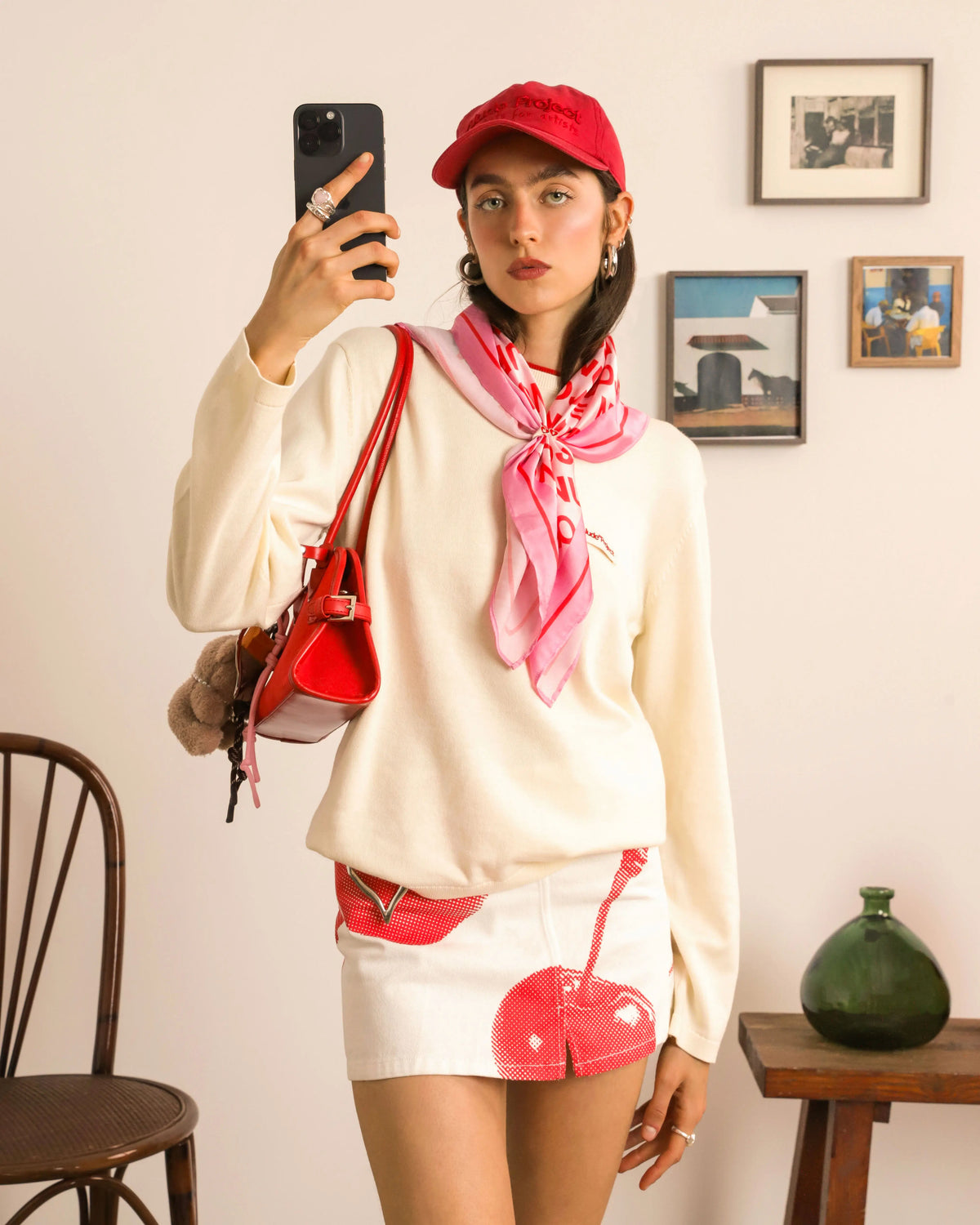 Woman [Model is 173cm/5’67” wearing size S]