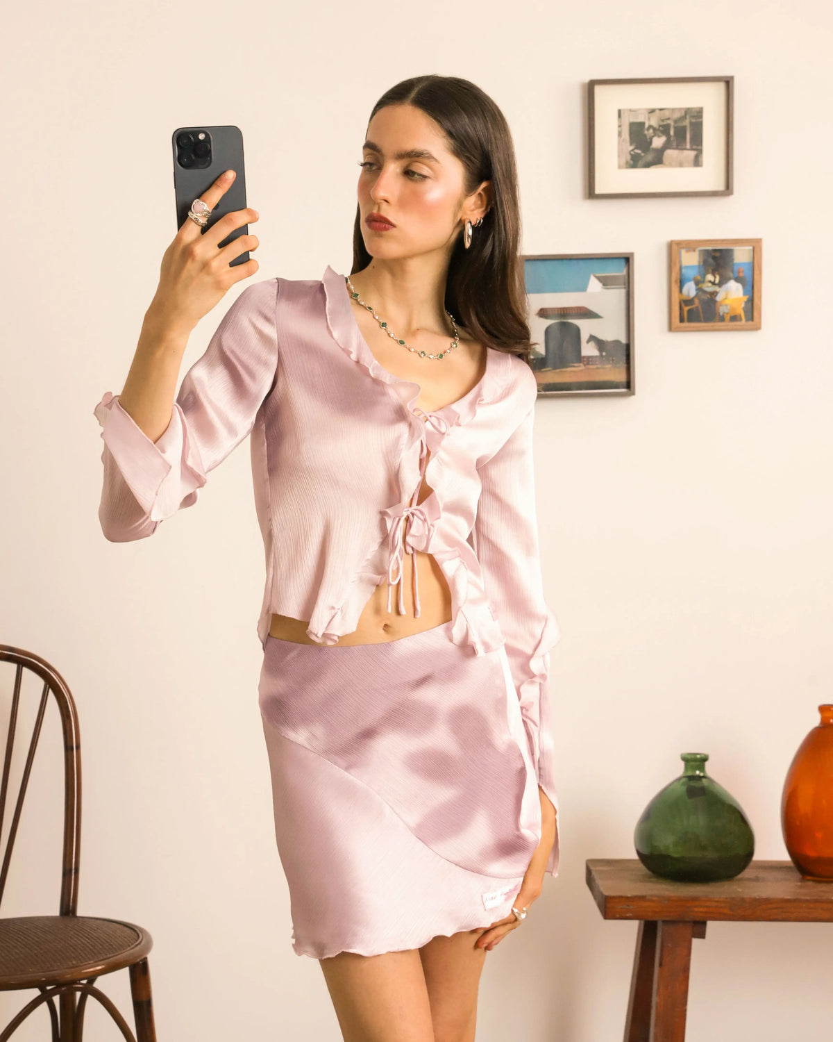 Woman [Model is 173cm/5’67” wearing size S]